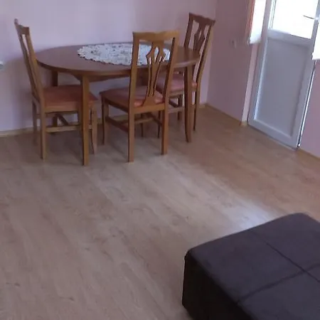Apartament Niki Apartment *